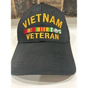 Men’s Vietnam Veteran Adjustable Hat. Black. New no tags.